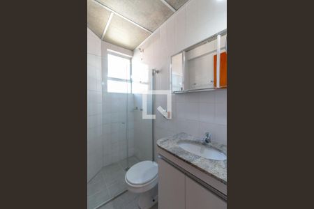 Apartamento à venda com 70m², 2 quartos e 2 vagas Apartamento à venda com 70m², 2 quartos e 2 vagasBanheiro Social