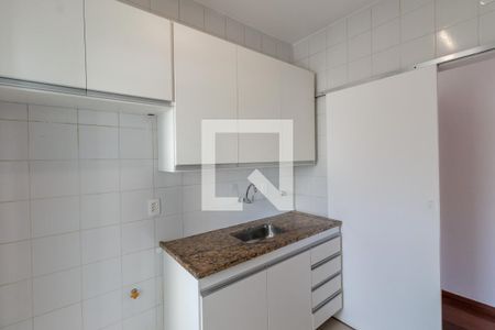 Apartamento à venda com 70m², 2 quartos e 2 vagas Apartamento à venda com 70m², 2 quartos e 2 vagasCozinha