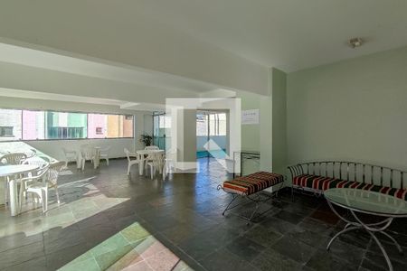 Apartamento à venda com 70m², 2 quartos e 2 vagas Apartamento à venda com 70m², 2 quartos e 2 vagasÁrea comum - Salão de festas