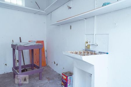 Casa à venda com 145m², 2 quartos e 2 vagasGaragem