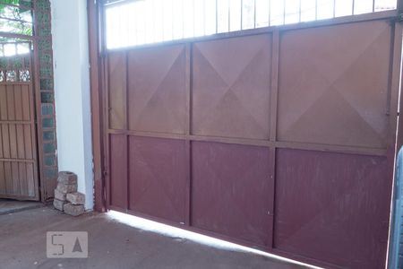 Casa à venda com 145m², 2 quartos e 2 vagasGaragem