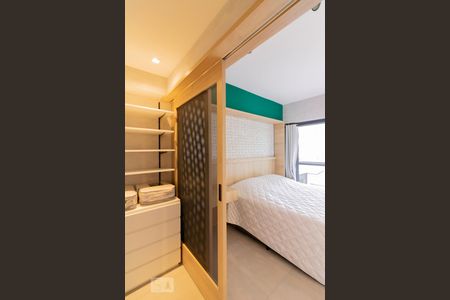 Apartamento para alugar com 56m², 1 quarto e 1 vaga Apartamento para alugar com 56m², 1 quarto e 1 vagaCloset