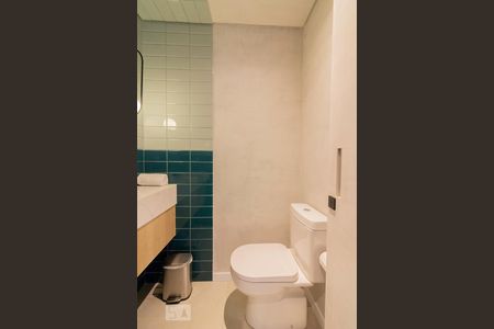 Lavabo de apartamento para alugar com 1 quarto, 56m² em Itaim Bibi, São Paulo