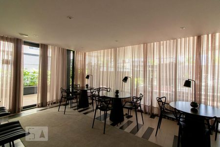 Apartamento para alugar com 56m², 1 quarto e 1 vaga Apartamento para alugar com 56m², 1 quarto e 1 vagaÁrea comum - Salão de festas