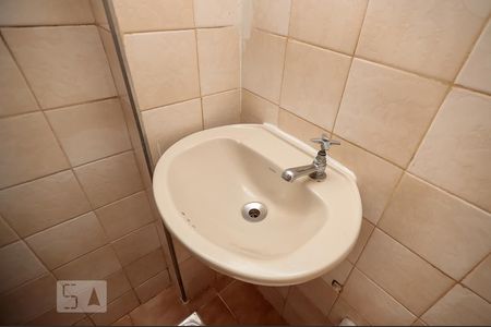 Apartamento à venda com 60m², 2 quartos e sem vagaBanheiro de Serviço