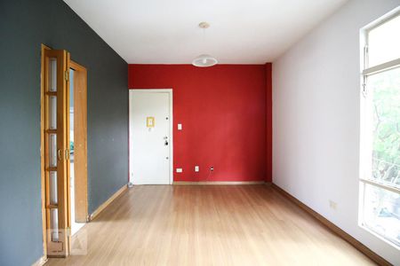 Sala de apartamento à venda com 3 quartos, 84m² em Vila Olímpia, São Paulo