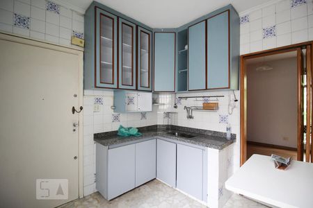 Apartamento à venda com 84m², 3 quartos e 1 vagaCozinha 