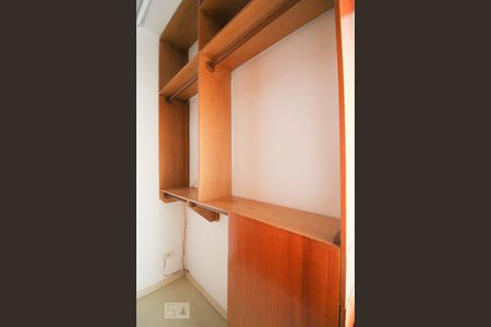 Closet da Suíte  de apartamento à venda com 3 quartos, 84m² em Vila Olímpia, São Paulo