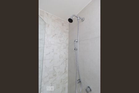 Studio para alugar com 27m², 1 quarto e 1 vaga Studio para alugar com 27m², 1 quarto e 1 vagaBanheiro