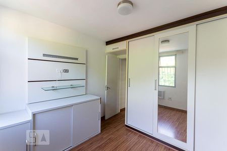 Apartamento à venda com 87m², 2 quartos e 1 vagaQuarto 2