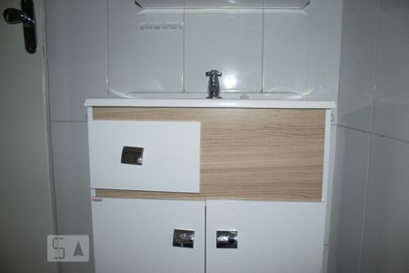 Apartamento para alugar com 150m², 3 quartos e sem vaga Apartamento para alugar com 150m², 3 quartos e sem vagaBanheiro