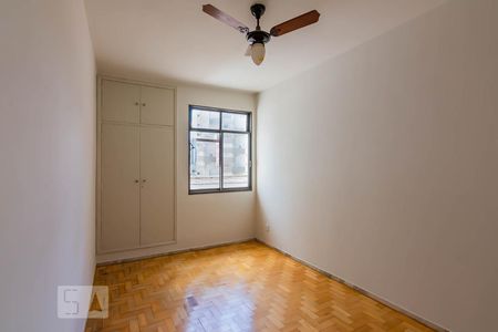 Apartamento à venda com 110m², 3 quartos e 2 vagasQuarto 3