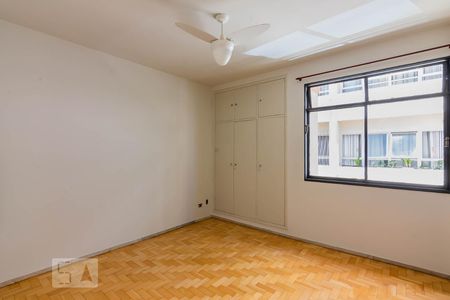 Apartamento à venda com 110m², 3 quartos e 2 vagasQuarto 2 Suíte