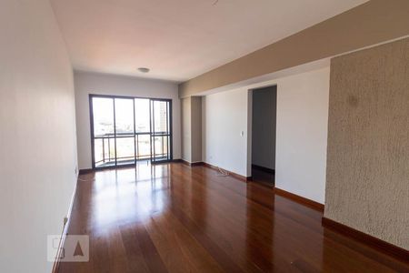 Sala  de apartamento para alugar com 3 quartos, 105m² em Vila Valparaiso, Santo André