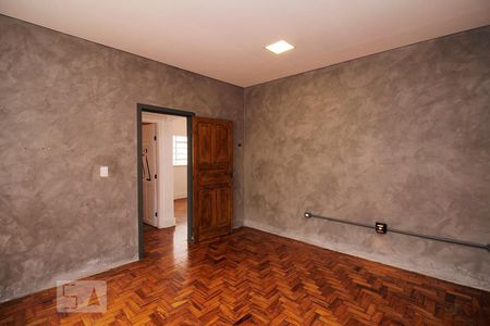 Casa à venda com 270m², 3 quartos e 2 vagas Casa à venda com 270m², 3 quartos e 2 vagasQuarto 2