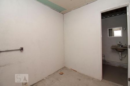 Casa à venda com 270m², 3 quartos e 2 vagas Casa à venda com 270m², 3 quartos e 2 vagasQuarto de Serviço