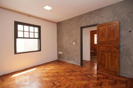 Casa à venda com 270m², 3 quartos e 2 vagas Casa à venda com 270m², 3 quartos e 2 vagasQuarto 2