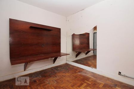 Casa à venda com 270m², 3 quartos e 2 vagas Casa à venda com 270m², 3 quartos e 2 vagasQuarto 3