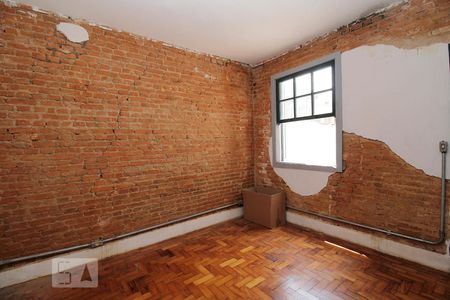 Casa à venda com 270m², 3 quartos e 2 vagas Casa à venda com 270m², 3 quartos e 2 vagasQuarto 3