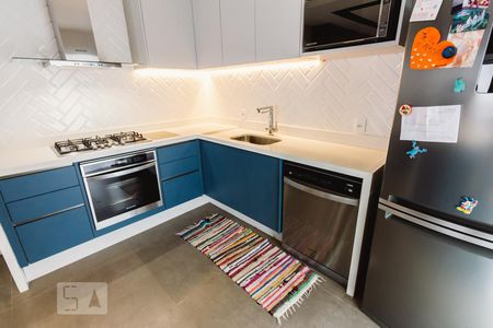 Apartamento à venda com 103m², 3 quartos e 2 vagasCozinha