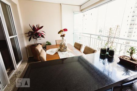 Varanda de apartamento para alugar com 3 quartos, 103m² em Água Branca, São Paulo