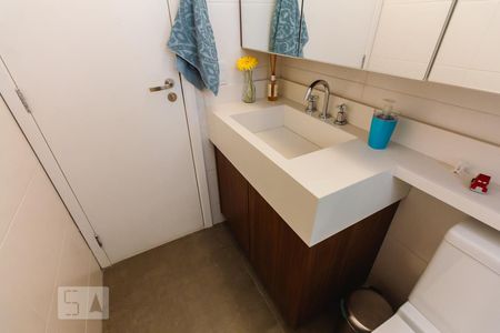 Apartamento à venda com 103m², 3 quartos e 2 vagasBanheiro 2