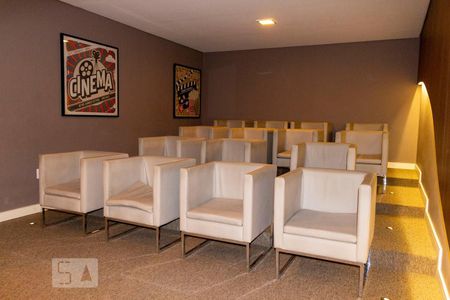 Apartamento à venda com 57m², 2 quartos e 1 vagaSala de cinema