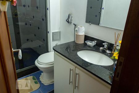 Casa à venda com 441m², 5 quartos e 4 vagasbanheiro social