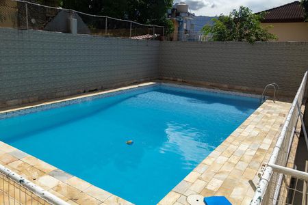 Casa à venda com 441m², 5 quartos e 4 vagaspiscina
