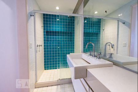 Apartamento para alugar com 160m², 4 quartos e 1 vaga Apartamento para alugar com 160m², 4 quartos e 1 vagaBanheiro da Suíte