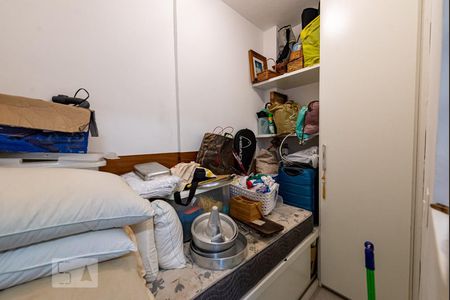 Apartamento para alugar com 160m², 4 quartos e 1 vaga Apartamento para alugar com 160m², 4 quartos e 1 vagaQuarto de Serviço