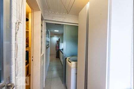 Apartamento para alugar com 160m², 4 quartos e 1 vaga Apartamento para alugar com 160m², 4 quartos e 1 vagaÁrea de Serviço