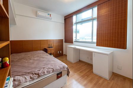 Apartamento para alugar com 160m², 4 quartos e 1 vaga Apartamento para alugar com 160m², 4 quartos e 1 vagaQuarto 3
