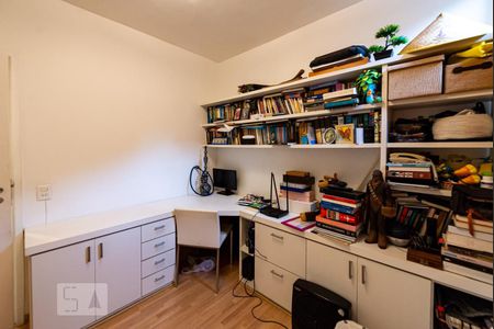 Apartamento para alugar com 160m², 4 quartos e 1 vaga Apartamento para alugar com 160m², 4 quartos e 1 vagaQuarto 1