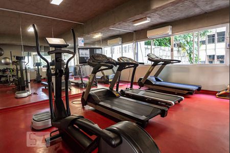 Apartamento para alugar com 160m², 4 quartos e 1 vaga Apartamento para alugar com 160m², 4 quartos e 1 vagaÁrea comum - Academia