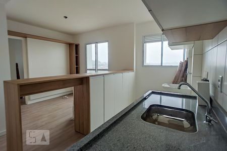 Apartamento para alugar com 30m², 1 quarto e 2 vagas Apartamento para alugar com 30m², 1 quarto e 2 vagasCozinha