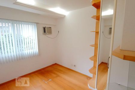 Quarto 1  de apartamento para alugar com 2 quartos, 90m² em Botafogo, Rio de Janeiro