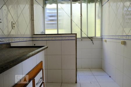 Apartamento à venda com 55m², 2 quartos e 1 vagaCozinha e área de serviço