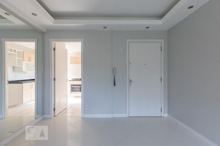 Sala de apartamento para alugar com 3 quartos, 68m² em Santo Antônio, Porto Alegre