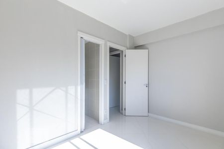 Suite de apartamento para alugar com 3 quartos, 68m² em Santo Antônio, Porto Alegre