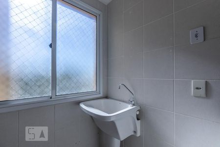 Apartamento para alugar com 68m², 3 quartos e 1 vagaÁrea de Serviço