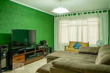 Sala de casa à venda com 3 quartos, 200m² em Jardim Santa Emília, São Paulo