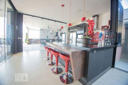 Casa à venda com 520m², 5 quartos e 6 vagascozinha