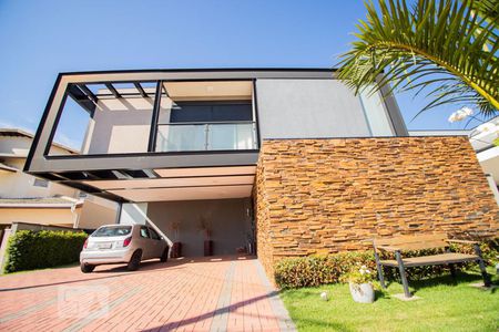 Casa à venda com 520m², 5 quartos e 6 vagasfachada