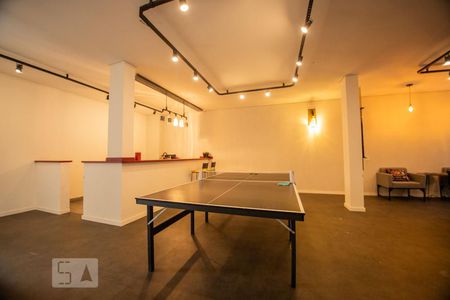 Casa à venda com 520m², 5 quartos e 6 vagassala de jogos