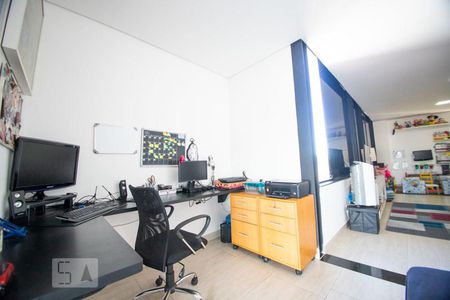Casa à venda com 520m², 5 quartos e 6 vagasescritorio