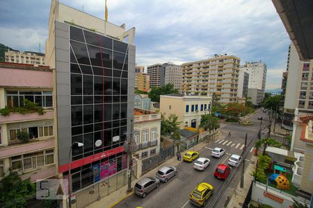 Apartamento para alugar com 80m², 2 quartos e 1 vagaVista