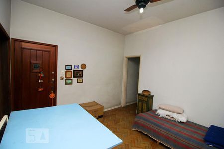 Salade Apartamento com 2 quartos, 80m² Botafogo