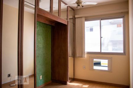Suite de apartamento à venda com 2 quartos, 80m² em Tijuca, Rio de Janeiro