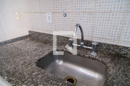Apartamento à venda com 42m², 1 quarto e 1 vagaCozinha - Pia